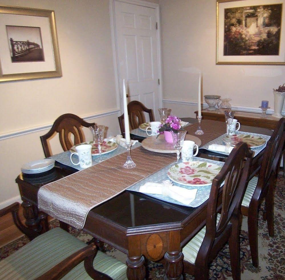 Wellesley Bed And Breakfast Eksteriør bilde